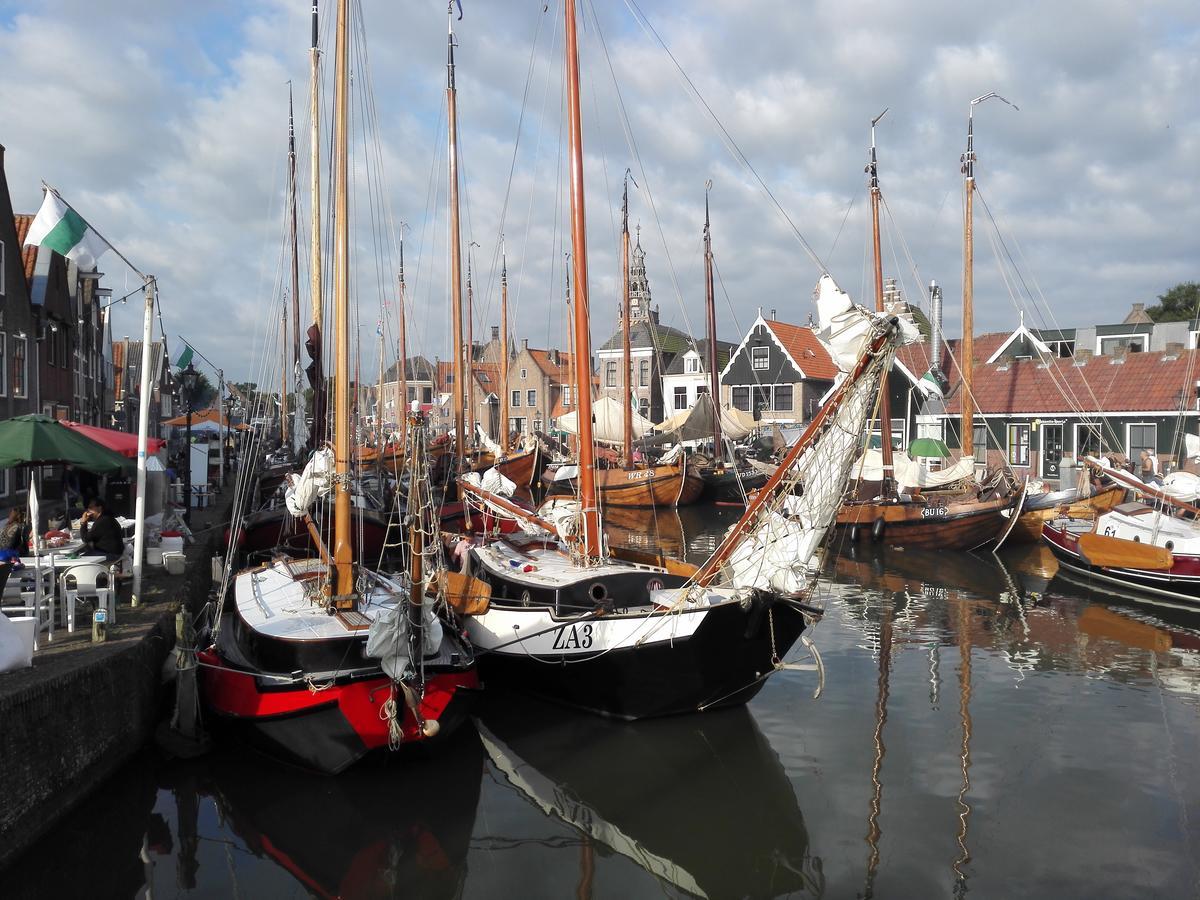 The Dutch Buoy Villa Monnickendam Exterior photo